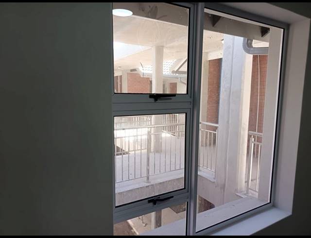 2 BEDROOM PROPERTY TO RENT IN GEORGE CENTRAL